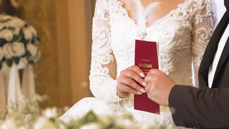 پاسپورت ترک و اخذ اقامت در ترکیه با ازدواج
